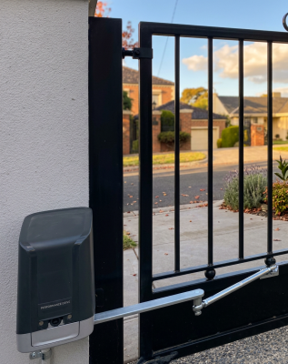 articulated gate motor