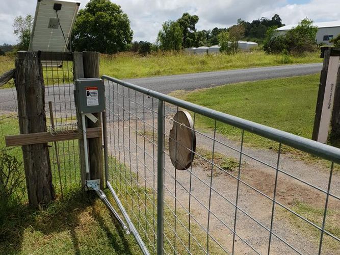 Automatic Farm gate opener