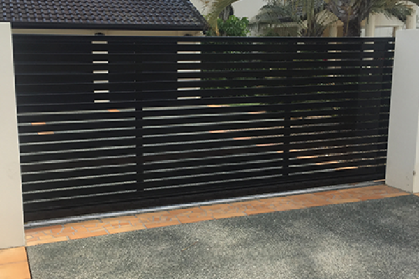 Important factors when deciding on a driveway gate and motor