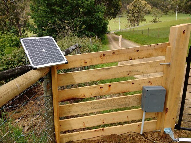 Farm Gate Automation, swing gate solar, farm swing gate, solar farm gate